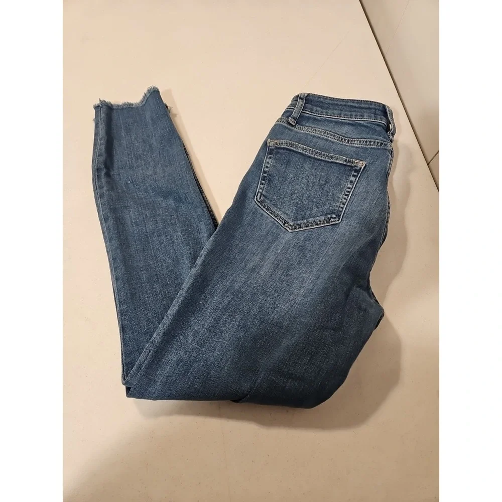 Vineyard Vines Women's High Rise Skinny Stretch Jeans  Sz 30 Raw Hem Denim (1408